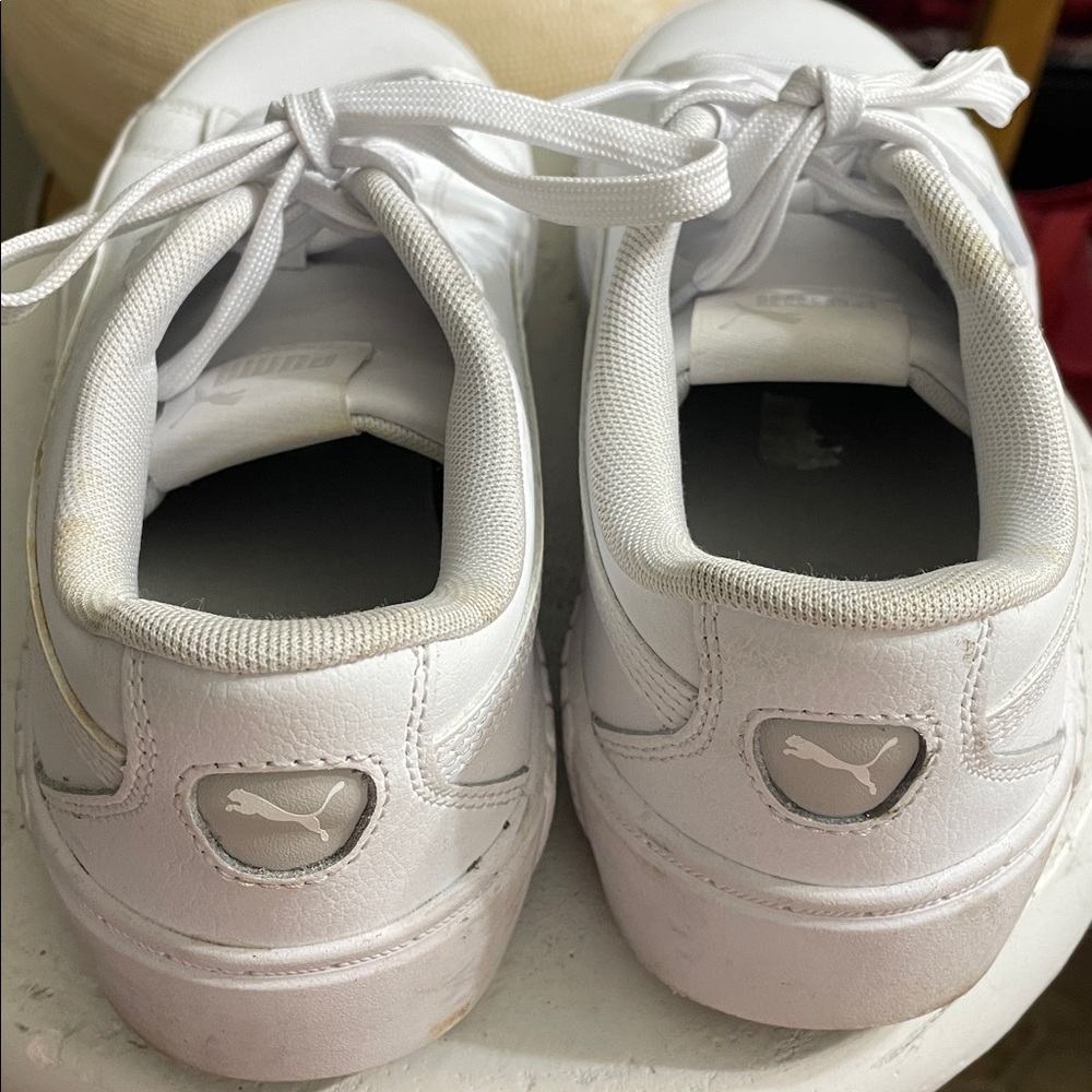 PUMA SMASH PLATFORM V2 L women’s size 8 triple white 373035 01 - Picture 3 of 7
